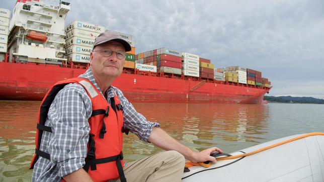 Stau im Panama-Kanal. Wegen der großen Trockenheit kann die Wasserstraße nur von wenigen Container-Riesen befahren werden. Das hat Folgen für die Weltwirtschaft.